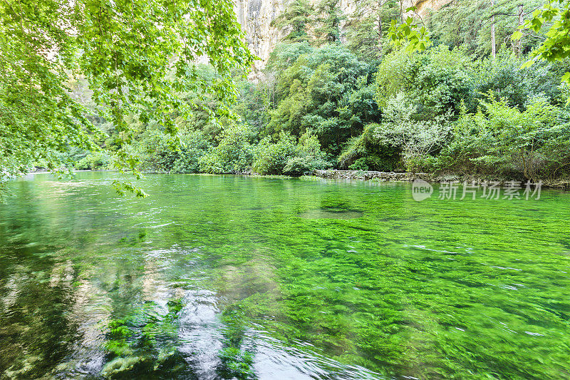 Sourge River, Fontaine de voclouse -法国